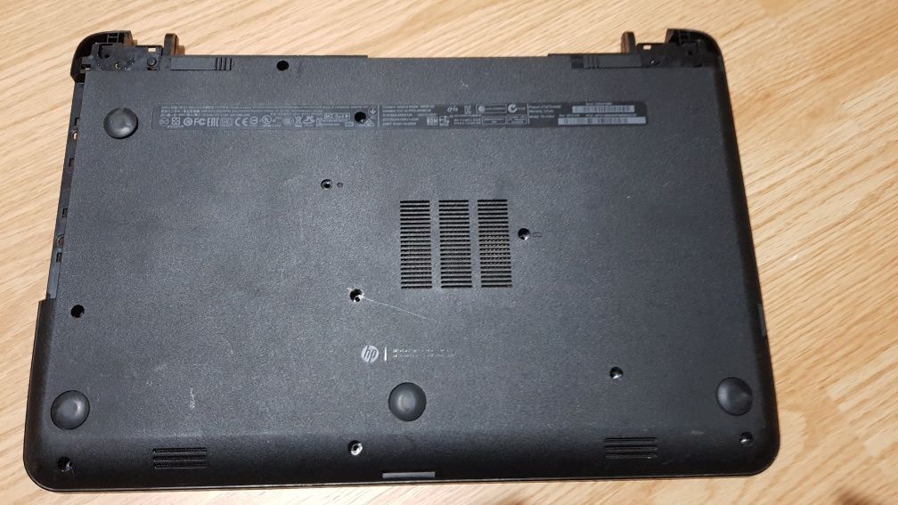 Bottom case / carcasa inferioara laptop HP 15 r138nl