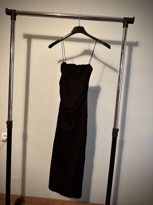 Продавам рокли на Zara Bershka и Kling