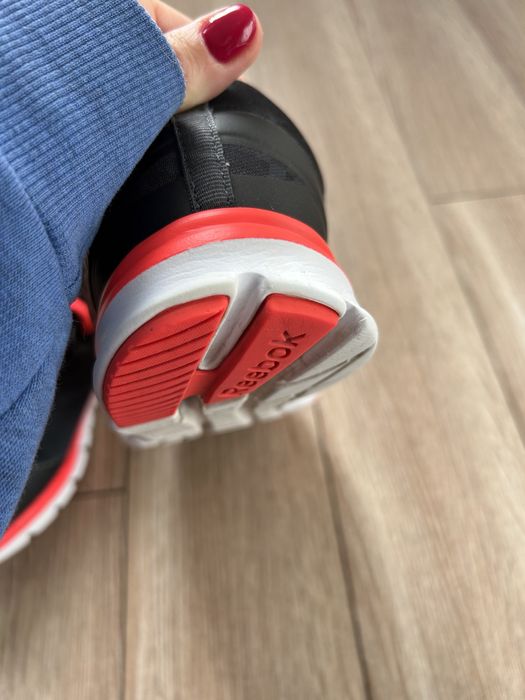 Дамски маратонки Reebok, номер 37,5