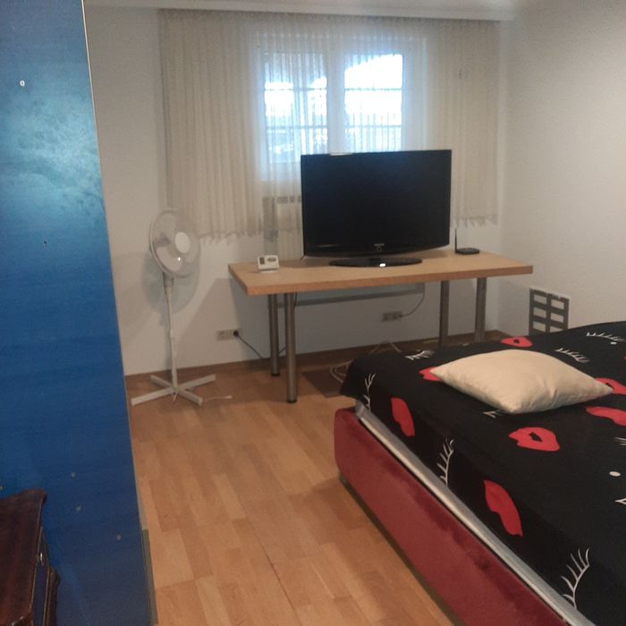 Închiriez apartament 2camere in vila Bragadiru