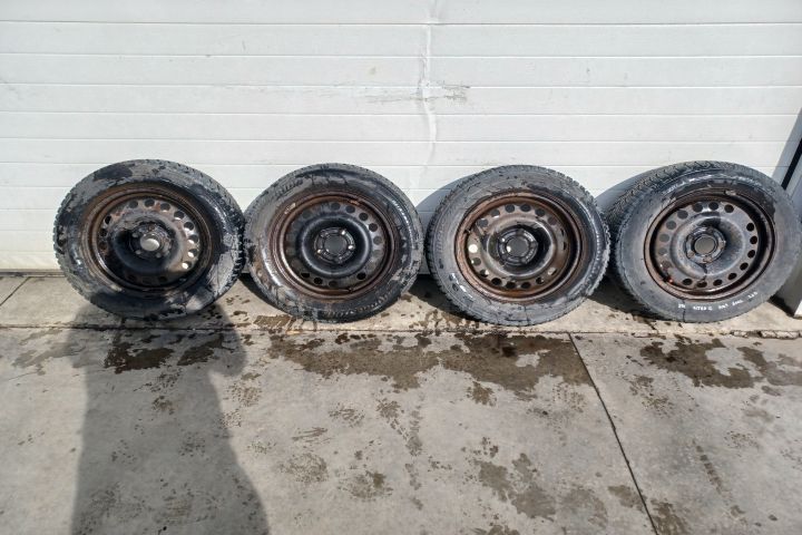 Jante tabla cu anvelope 15 - set 185/65 R15 Opel Astra G [1998 - 2009