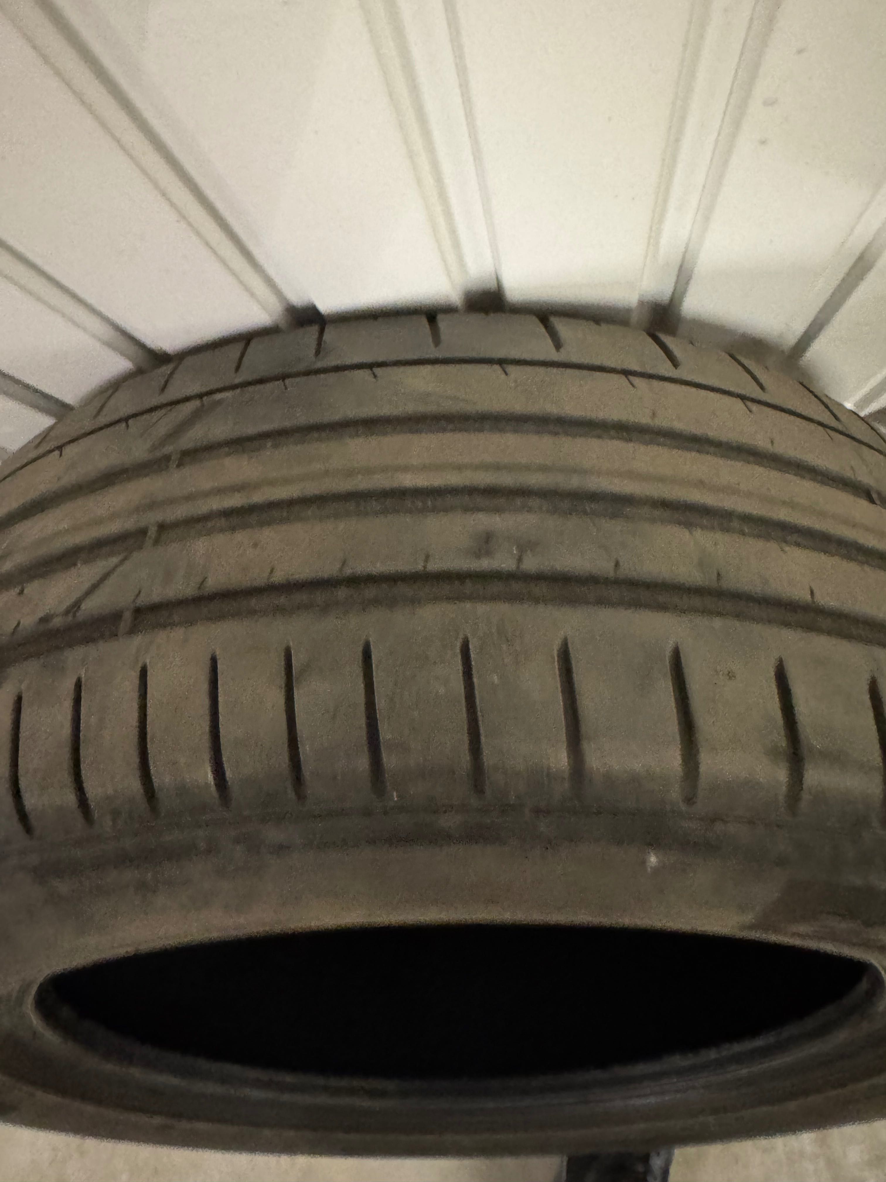 Летни гуми Pirelli 255/55/19 dot 20