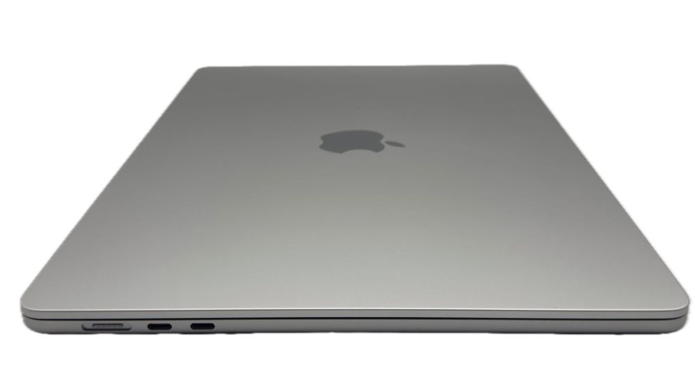 MacBook Air m3 8gb 256 ssd stare impecabila ca nou