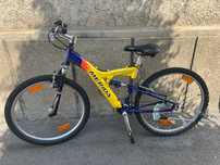 Bicicleta Mountainbike full suspension marca  Merida 26" ca si noua !