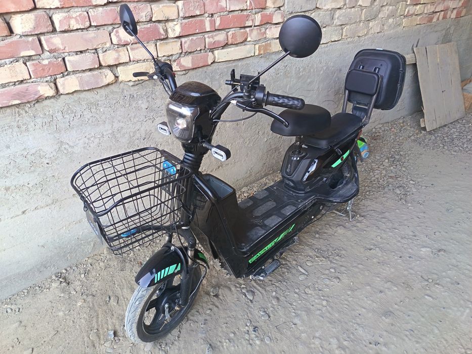 Elektro Skuter ideal yangi 2025