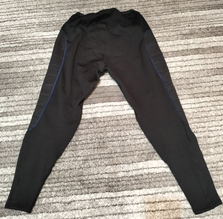 Pantaloni Nike Air mărime L și BMW mottorad L