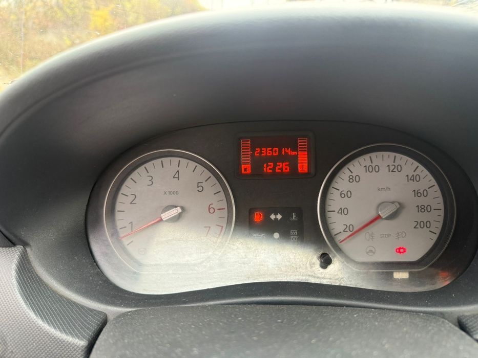 DACIA Mcv (model LAUREAT ]