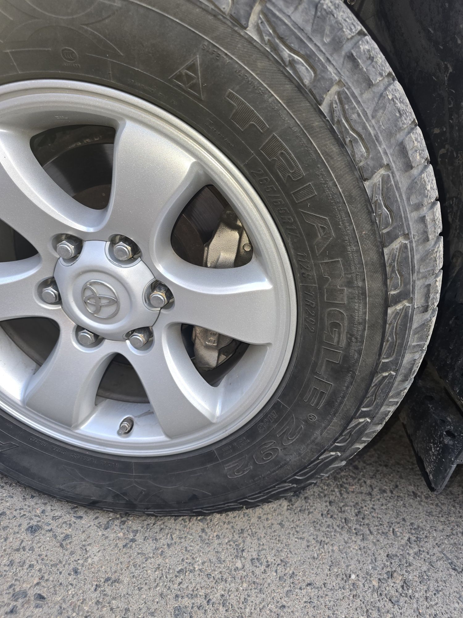 Triangle 265/65 R17 пара