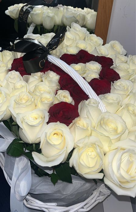 Роза.БУКВА-А.51 штук