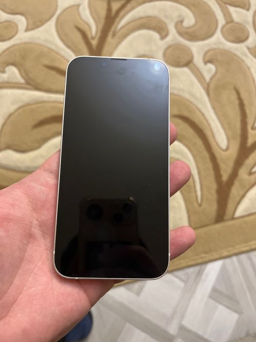 iPhone 13 white хорошее  состояние СРОЧНО!!!