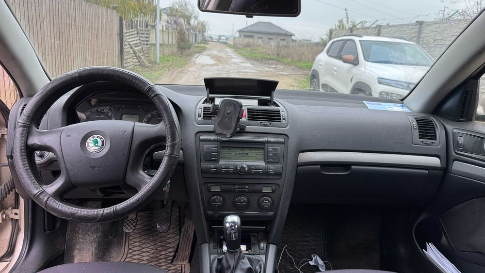 Vand Skoda Octavia 2005 1.9TDI 105 cai