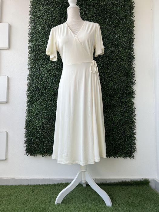 Rochie H&M, Amisu