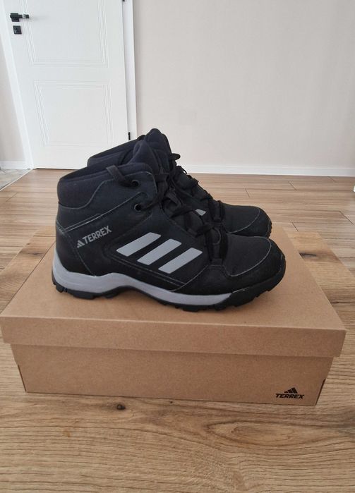 Обувки adidass terrex hiperhiker mid k No:38