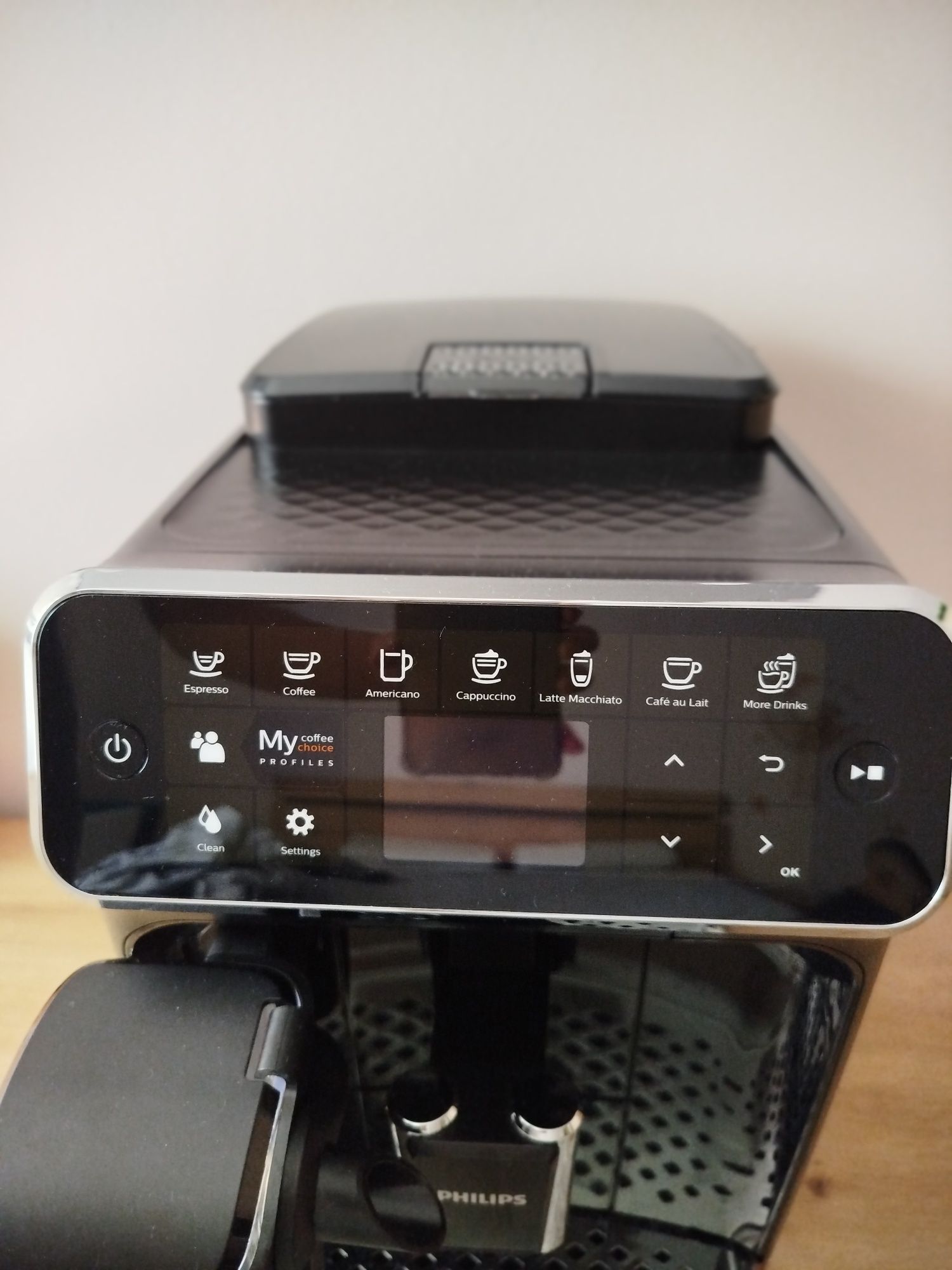 Кафеавтомат Philips Latte Go 4300