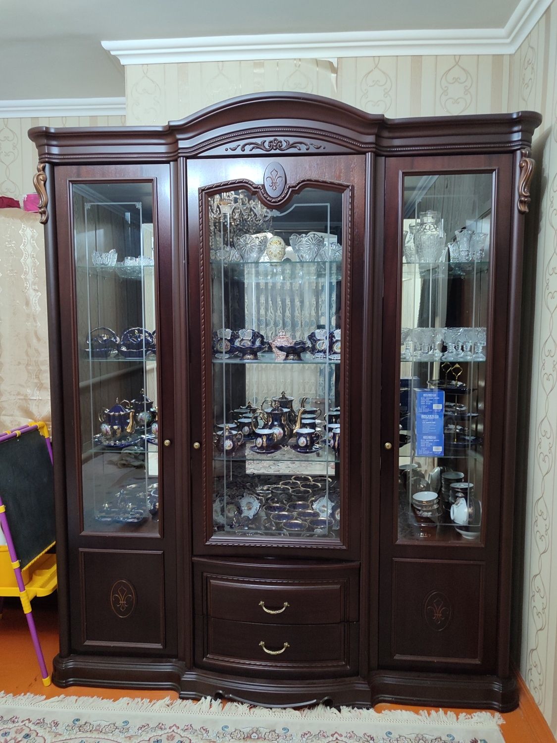 Горка стеклянная