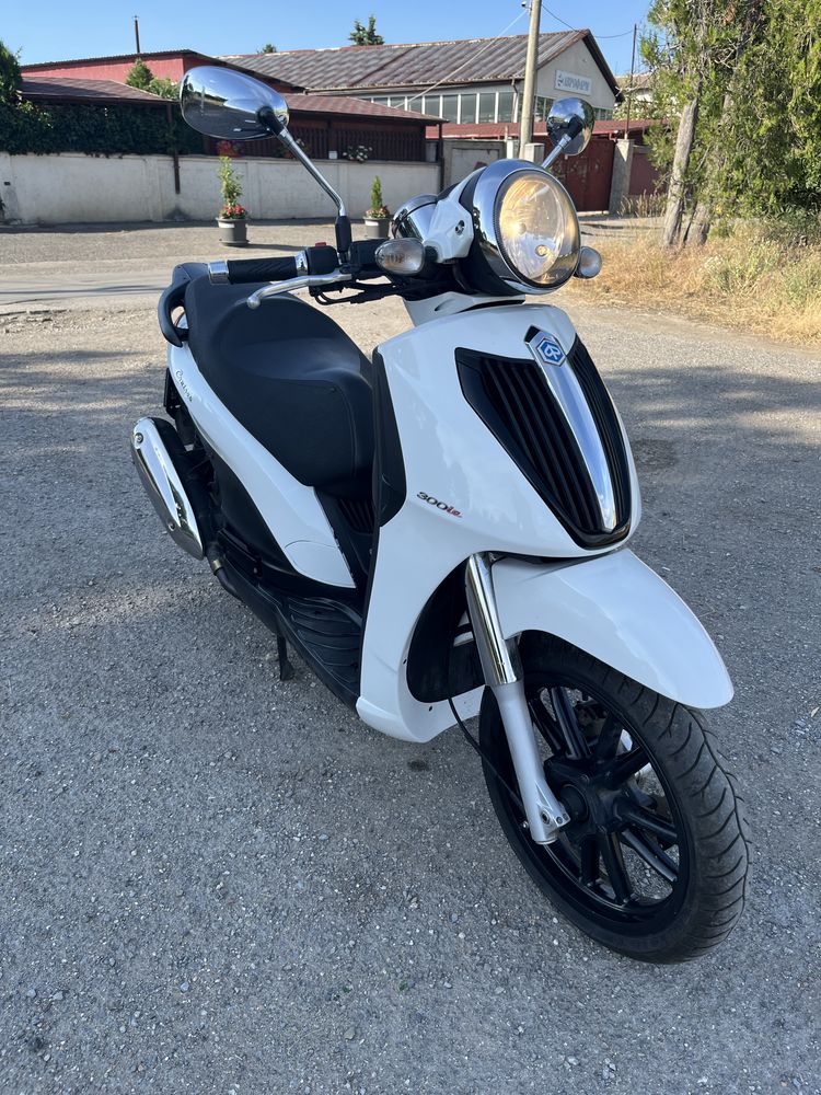 Piaggio carnady 300ei