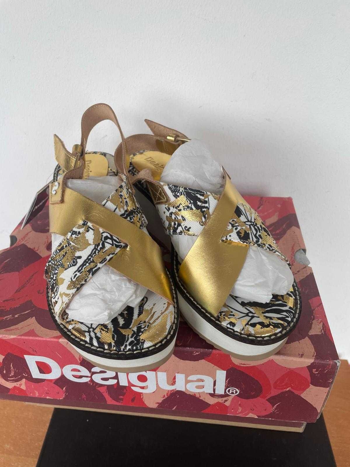 Sandale Desigual