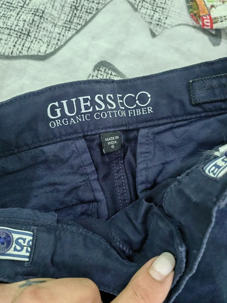 Комплект на Guess