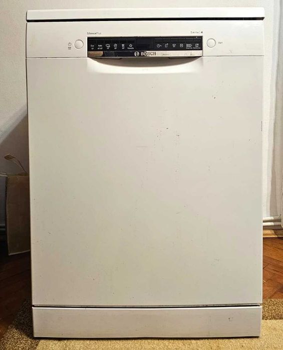 Vând mașină de spălat vase Bosch