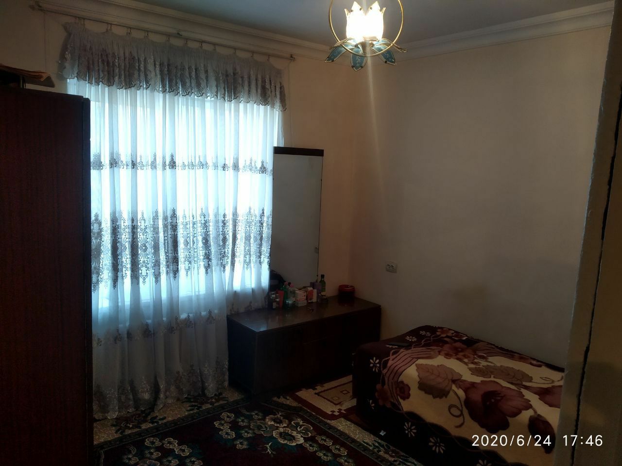 Продам 4х комнатную квартиру