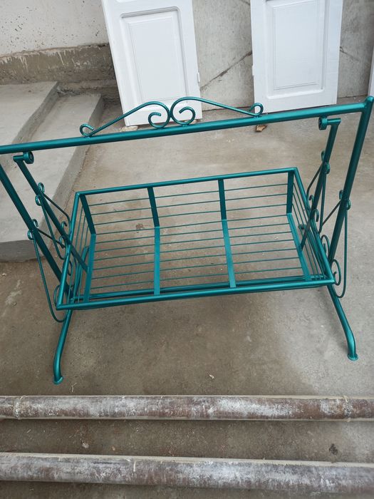 Саринжок сотилади.