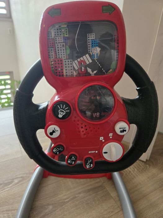 Simulator de masina smoby v8