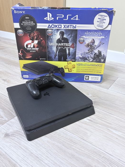 Продам Ps 4 в отличном состоянии + Rdr2