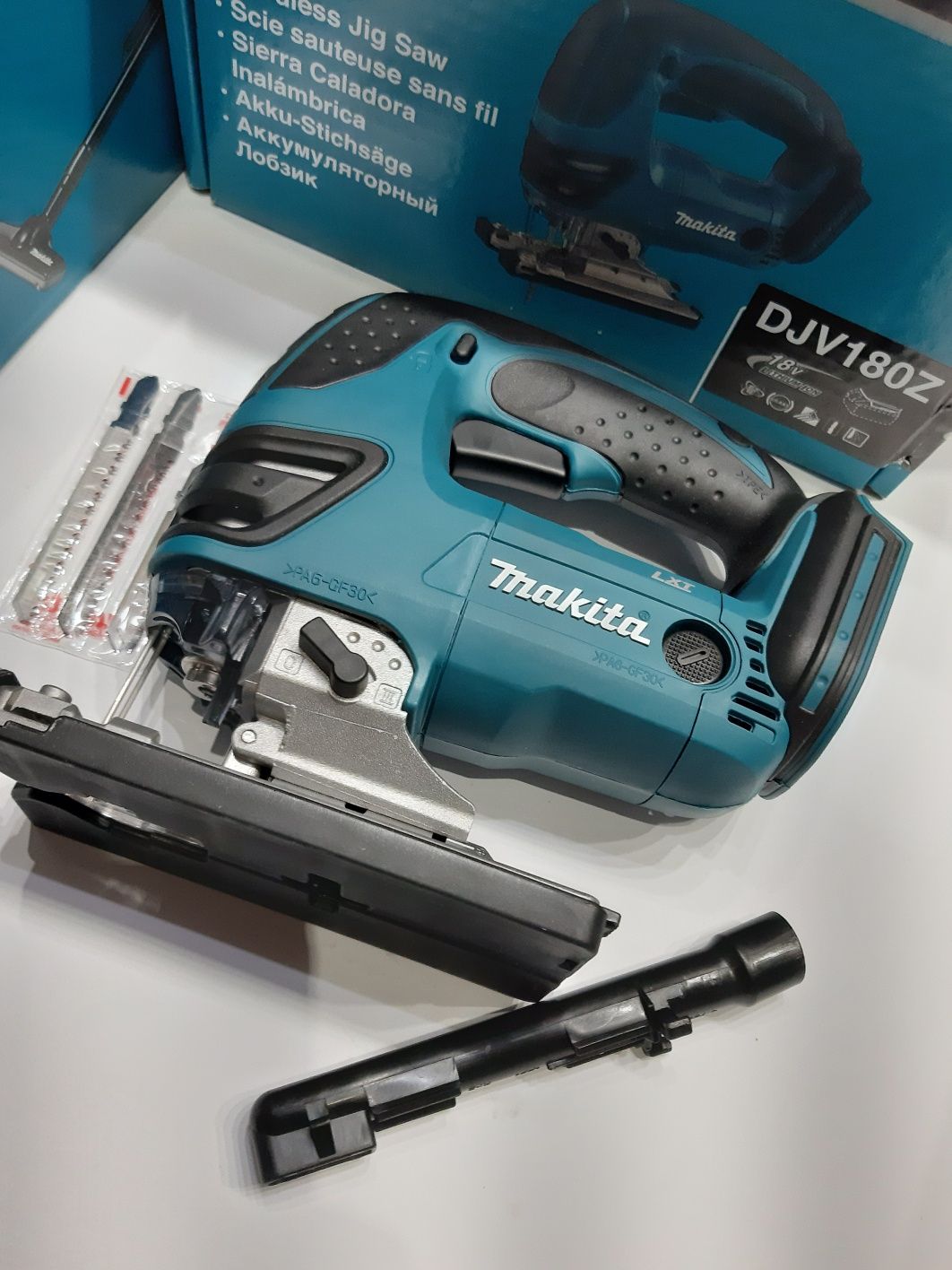 Зеге Makita DJV180/18V