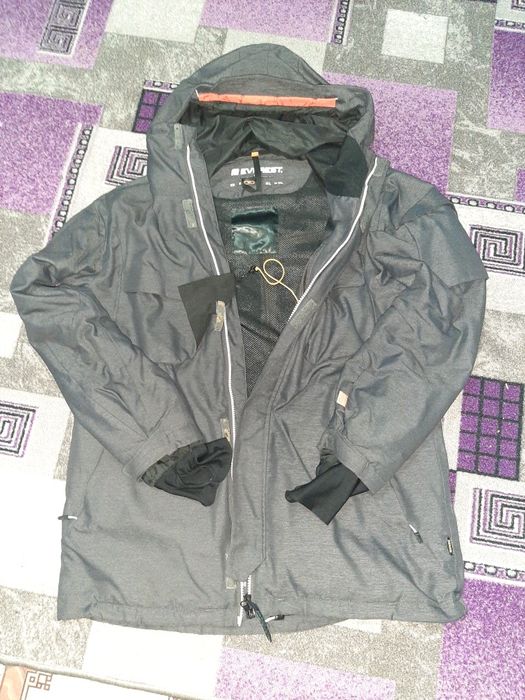 Продам куртку Америка