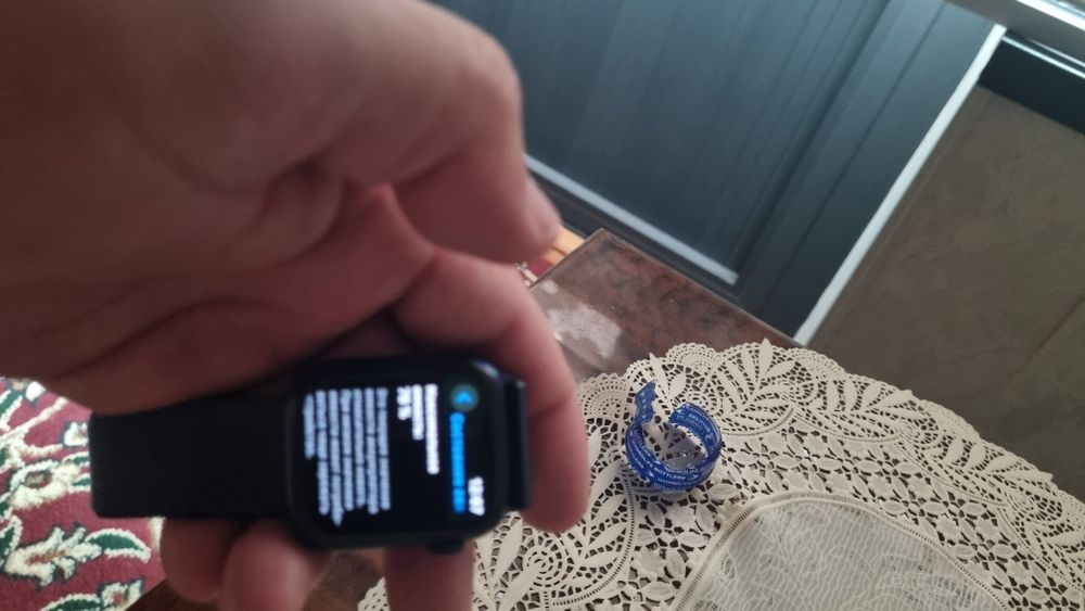 I watch 6 44m sotiladi