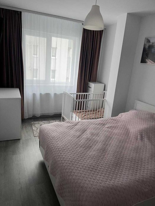 Apartament 2 camere decomandate, etaj 5/7, zona BMW, str. Avram Iancu