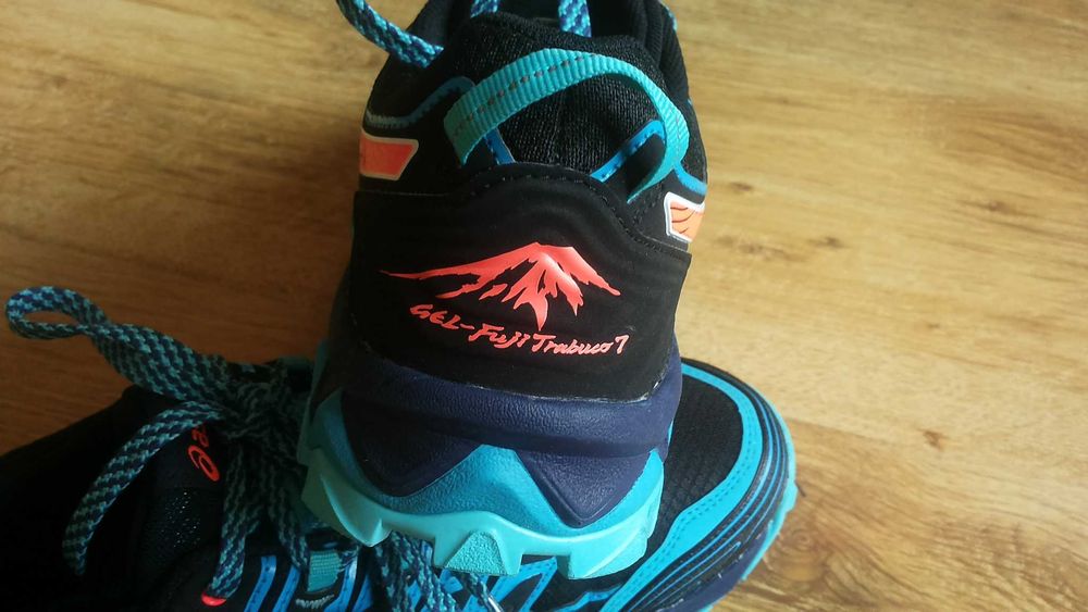 ASICS Gel-FujiTrabuco 7 G-TX GORE-TEX размер EUR 37,5 водонепромокаеми