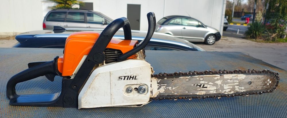 Моторен трион Stihl 180