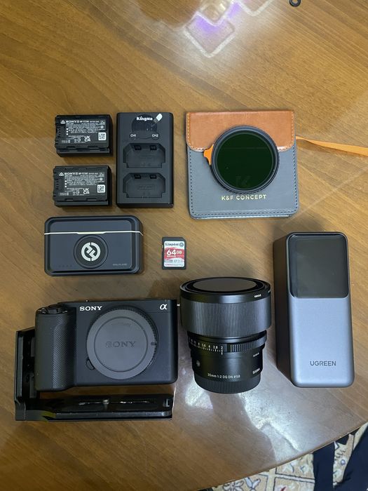 Sony Zv-e 1 (4к 120)+ sigma 35mm f2 в идеальном состояний!