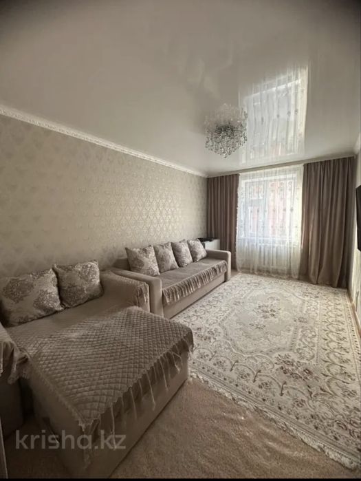 Продам диван, кресло, пуф