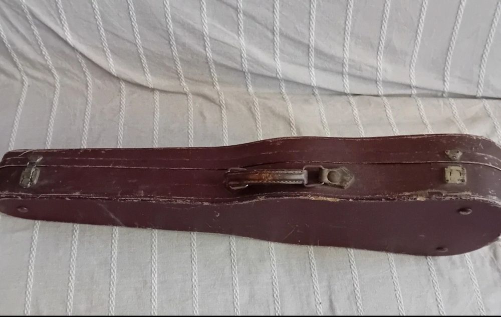 Vioară 4/4, confecționată la Reghin în 1968