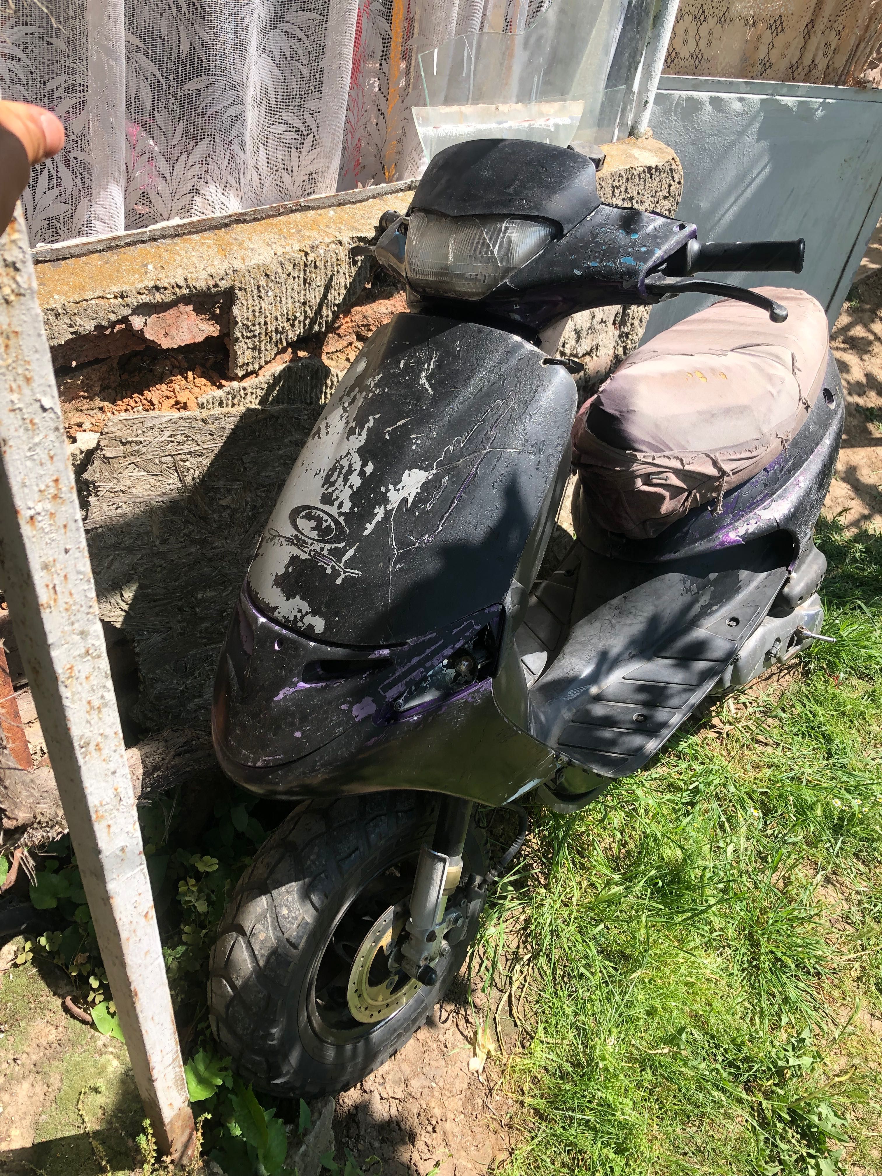 Peugeot Buxy 49cc