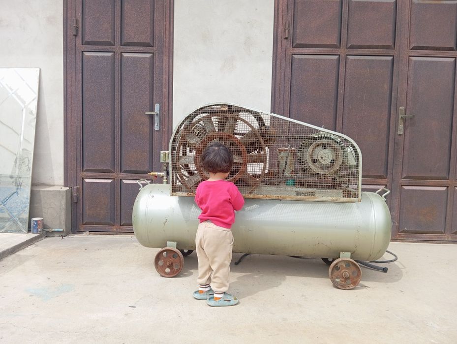 Компрессор 11кв 300литр