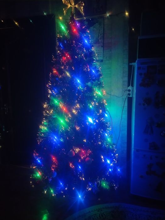 Елка 2 метра ветки светется