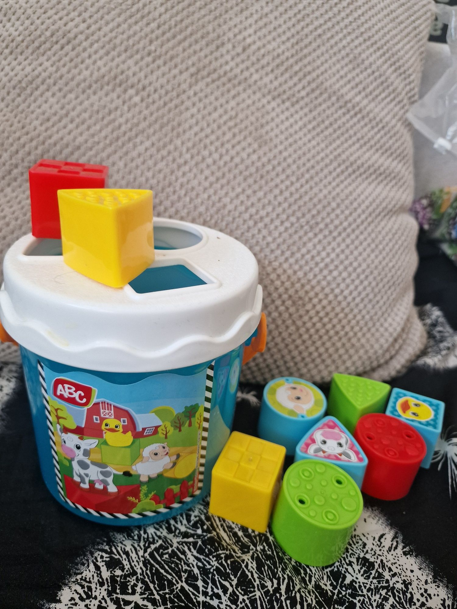 Играчки музикални, сортери, монтесори