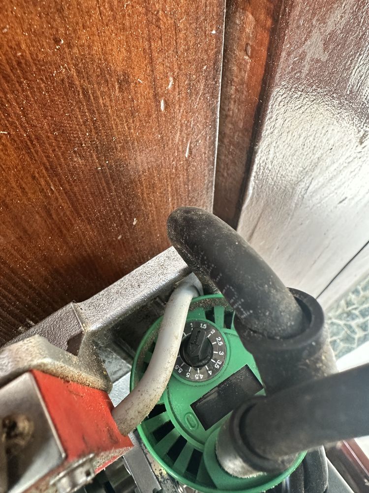 Робот Leister Universal 6e за заваряване на ПВЦ