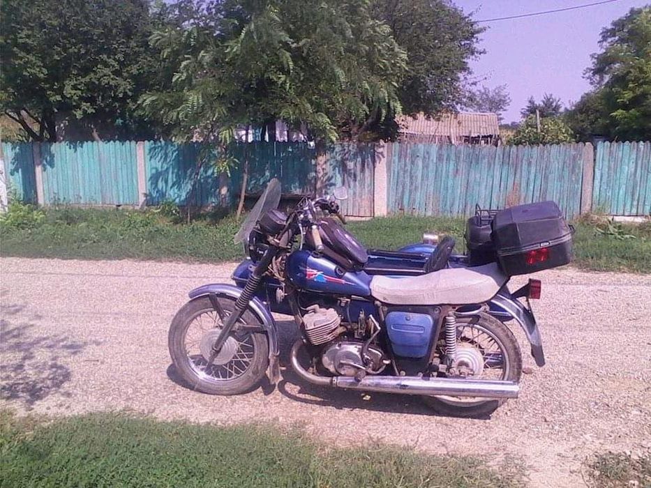 Ij Jupiter 4 cu atas
