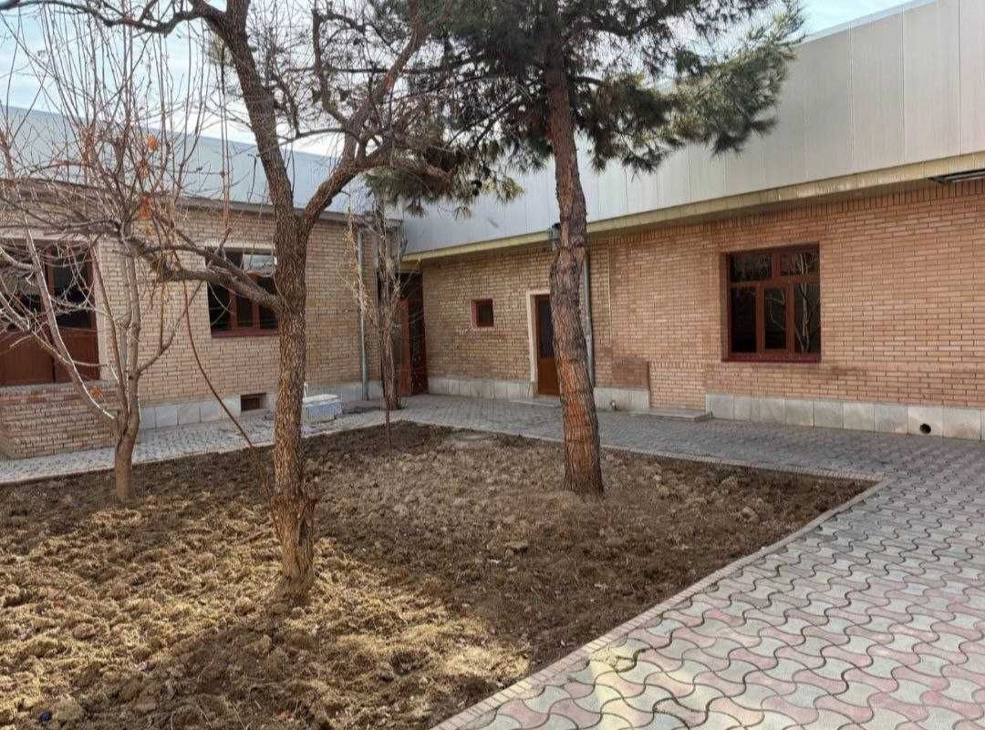 № 192 Дом площадью 6 соток по ул. Бусыгина (манресса)