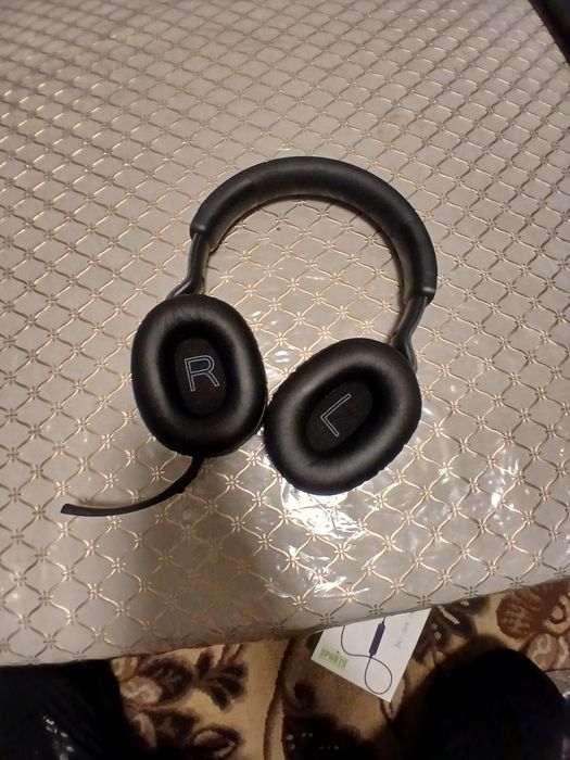 Аксессуары наушники