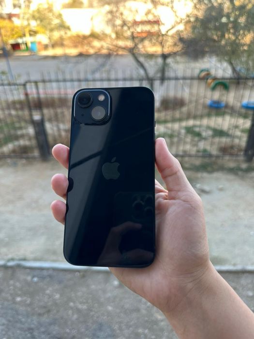 Айфон 13 128 GB В идеалье!