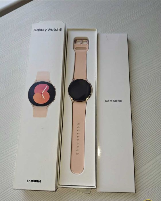 Смарт-часы Sumsung Galaxy Watch5 SM-R900 Pink Gold