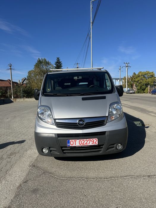 Opel Vivaro 2011 2.0CDTI, Varianta lunga, Webasto, Pilot Automat, AC