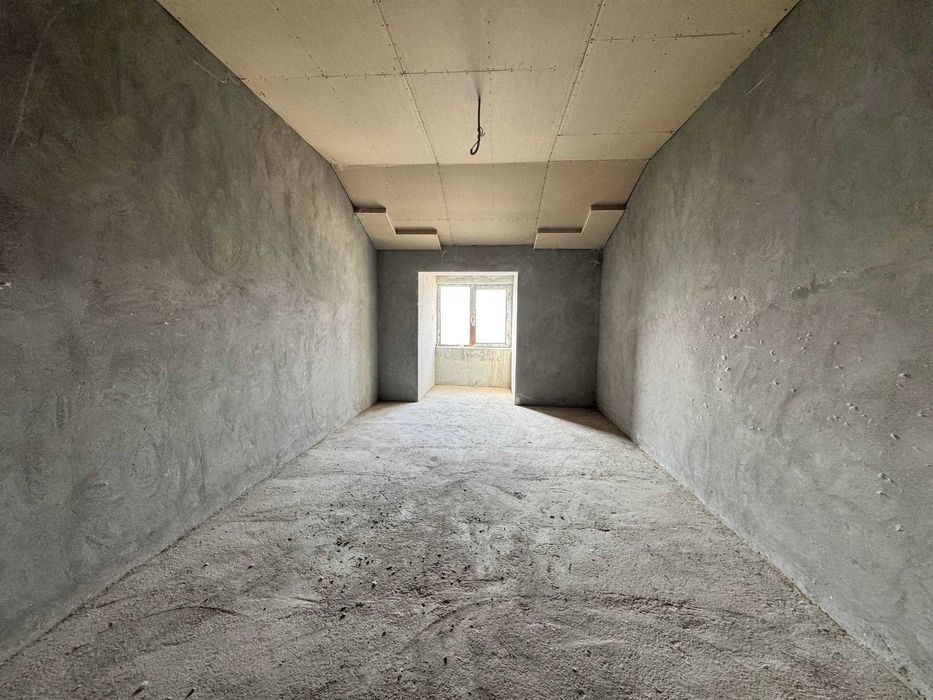 145квадратдан иборат квартира,  6 қаватли бинонинг 6чи қаватида