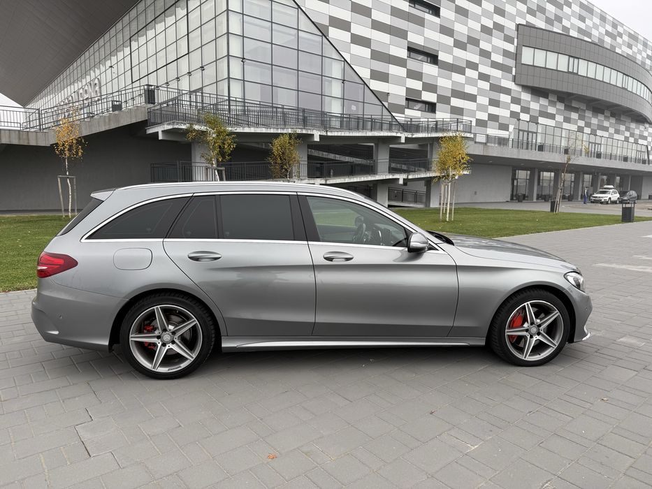 Mercede-Benz C250 4Matic AMG