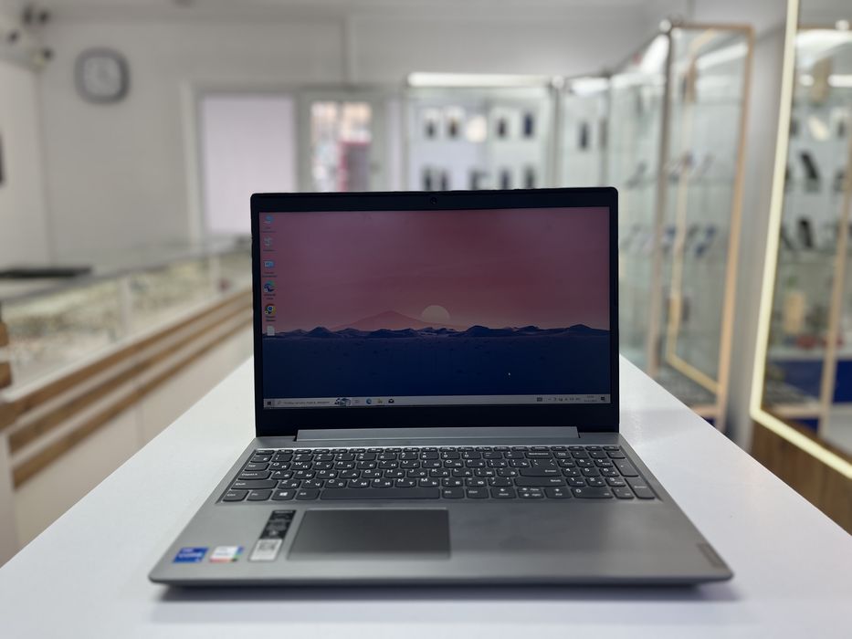 Ноутбук Lenovo